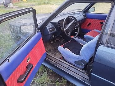 Продажа авто: Audi 80: 1986 г., 1.8 л, Механика, Бензин, Седан — 7