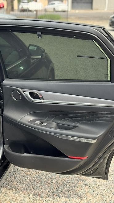 Продажа авто: Hyundai Grandeur: 2021 г., 2.4 л, Автомат, Гибрид, Седан — 8
