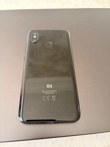 hub type c: Xiaomi, Mi 8, Б/у, 64 ГБ, цвет - Черный, 2 SIM — 2