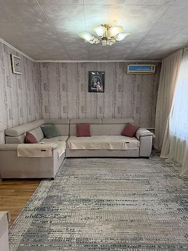 дом район церкви: Продаётся дом в самом центре города. Локация: - Район Церковь — — 2