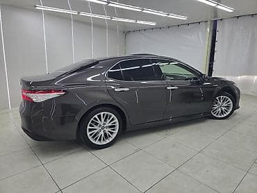 toyota vitiz: Toyota Camry: 2019 г., Автомат, Гибрид, Седан — 4
