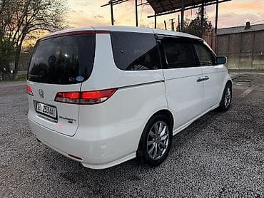 elysion: Honda Elysion: 2005 г., 3 л, Автомат, Бензин, Минивэн — 4