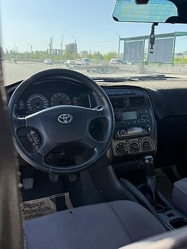 2 gr: Toyota Avensis: 2002 г., 1.8 л, Ручные, Бензин, Универсал — 8