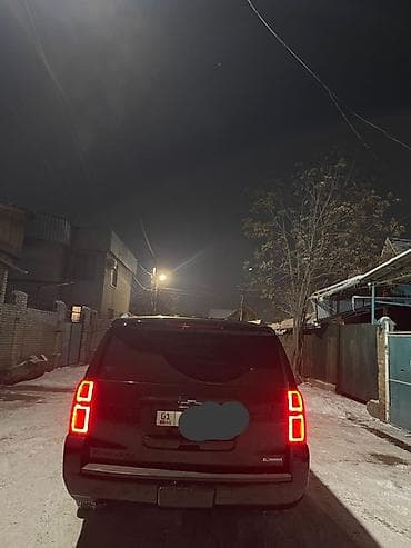 Ламинат: Chevrolet Suburban: 2018 г., 5.3 л, Автомат, Бензин, Внедорожник — 4