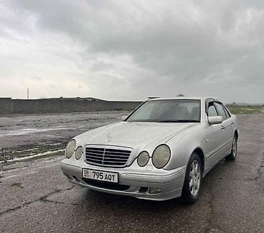 honda e: Mercedes-Benz E-Class: 1995 г., 2.2 л, Механика, Бензин, Седан — 1