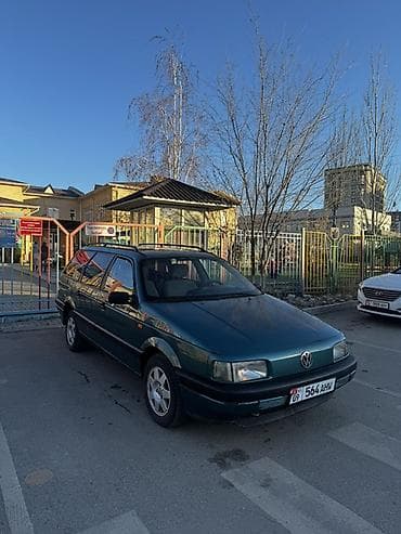variant: Volkswagen Passat Variant: 1992 г., 1.8 л, Механика, Бензин, Универсал — 2