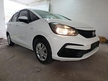 китайский мини машина: Honda Jazz: 2021 г., 1.5 л, Автомат, Бензин, Хэтчбэк — 3