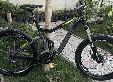 c max: Горный велосипед, Giant, Рама M (156 - 178 см), Алюминий, Б/у — 1