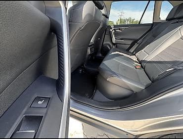 диски рав4: Toyota RAV4: 2019 г., 2.5 л, Автомат, Гибрид, Кроссовер — 10