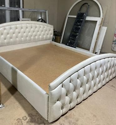 сетка кровать: Двуспальная кровать, Б/у, Каркас без матраса, длина - 190 см — 1