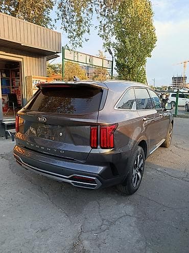 low ll: Kia Sorento: 2021 г., 2.2 л, Автомат, Дизель, Внедорожник — 5