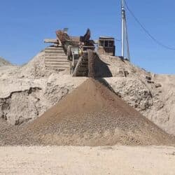 перчатки строительство: Самосвал, Доставка щебня, угля, песка, чернозема, отсев, без грузчика — 7