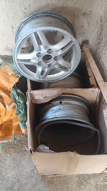 Литые Диски R 15 Honda, Комплект, отверстий - 5, Б/у