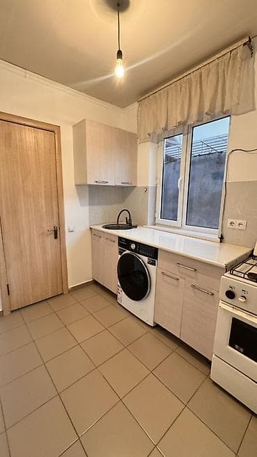 Квартиры: 2 комнаты, С мебелью частично — 1