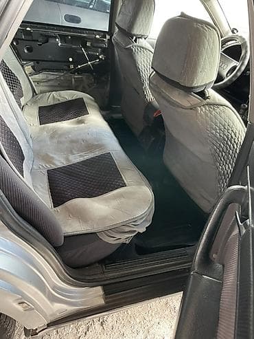 Audi: Audi 100: 1991 г., 2.3 л, Механика, Бензин, Седан — 5
