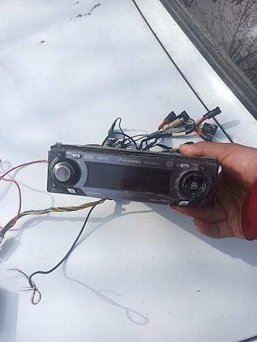 Внешний декор: Автомобильная магнитола Panasonic CQ-C9901N - 1-DIN головное — 3