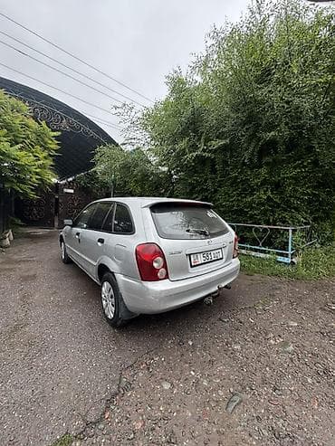 Mazda Familia: 2002 г., 1.3 л, Бензин, Универсал at lalafo.kg Mazda Familia: 2002 г., 1.3 л, Бензин, Универсал