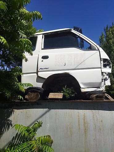масляный поддон: Кабина Hyundai Б/у, Оригинал — 1