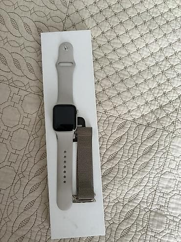 egopad e24: Apple Watch SE (2-го поколения), 40 мм, GPS. Модель A2722 — 1