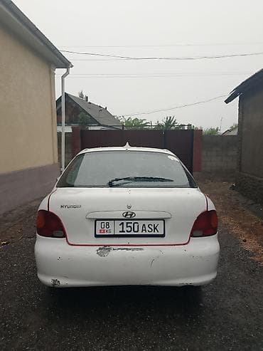 elantra 2024: Hyundai Accent: 1996 г., 1.6 л, Механика, Бензин, Седан — 3
