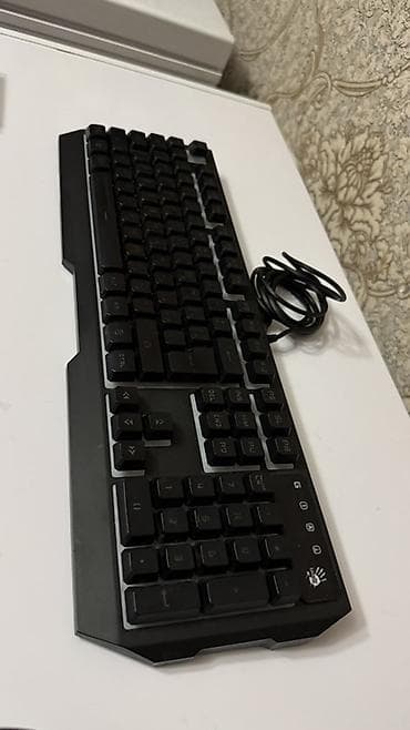 мобильный монитор: Монитор, ViewSonic, Б/у, 26" - 27" — 6