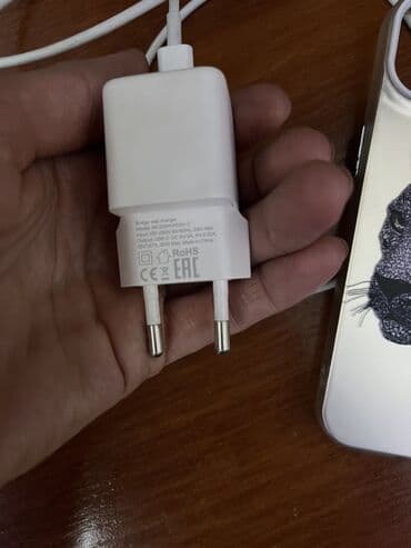 i̇phone 13: IPhone 13, 256 ГБ, Белый — 9