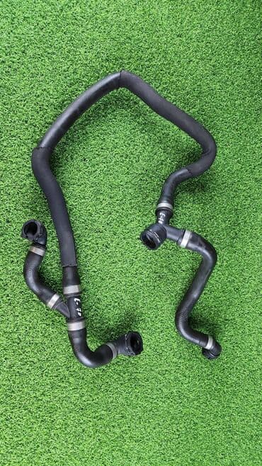 блок предохранителей: Патрубок Е70 N52 3.0i Год 2009. 1712 7 753 109 В отличном — 1