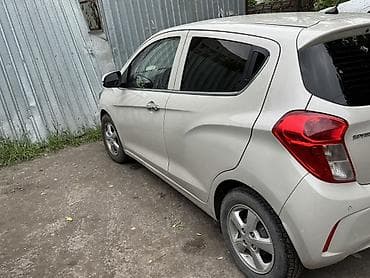 great wall pegasus: Chevrolet Spark: 2017 г., 1 л, Вариатор, Бензин, Хэтчбэк — 4