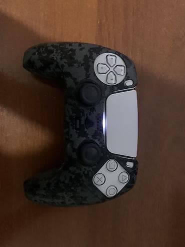 mate xs: Чехол для PS5 DualSense 🎮 Камуфляжный чехол, состояние хорошее — 1