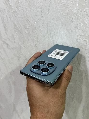 авто экран: Redmi, Redmi Note 14 Pro, Б/у, 256 ГБ, цвет - Зеленый, 2 SIM — 2