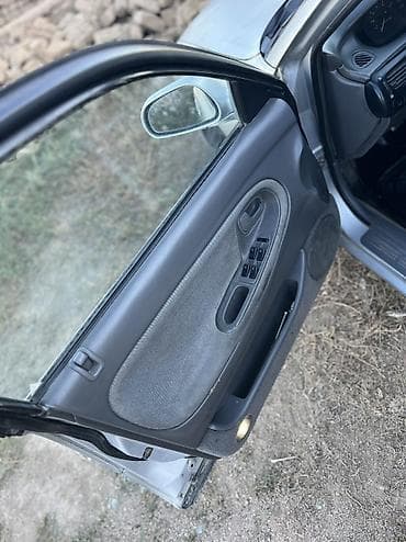 Продажа авто: Шины новые элктро пакет гидравлический рул Гур есть об 1.8 инжектор — 8