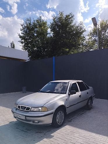 Daewoo Nexia: 2006 г., 1.5 л, Седан