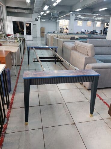 стол транформер: Стол трансформер "Элит"
удлиняется до 3 метра
в комплекте 5 вкладок — 6