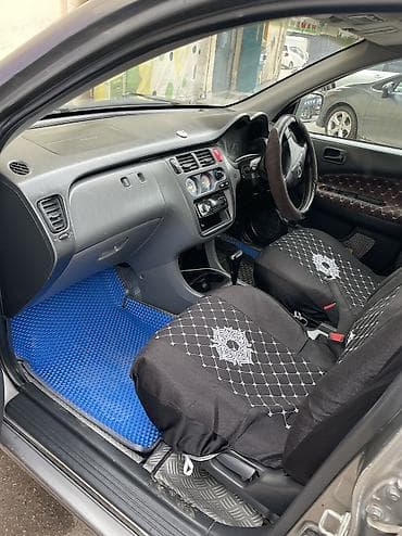 Продажа авто: Honda HR-V: 2000 г., 1.6 л, Вариатор, Бензин — 5