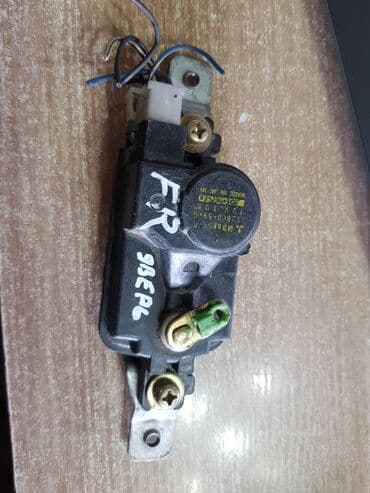 купить станок для изготовления ключей бу: Замок двери Mitsubishi Б/у, Оригинал, Япония — 1