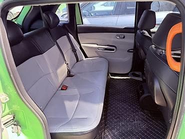 бад электро: BYD D1: 2021 г., Электромобиль, Хэтчбэк — 6