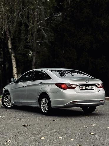 Транспорт: Hyundai Sonata: 2012 г., 2 л, Автомат, Бензин, Седан — 3