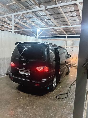 Hyundai Starex: 2006 г., 2.5 л, Автомат, Дизель, Минивэн — 10