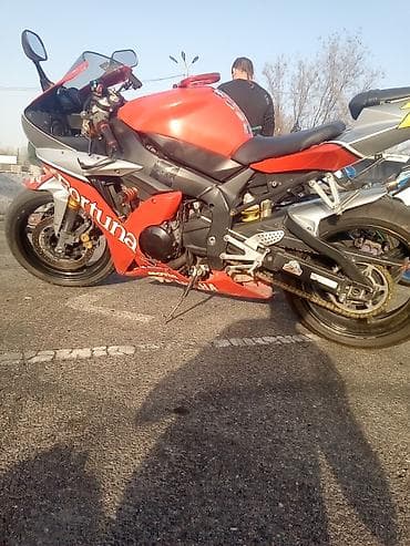 harley davidson: Спортивный мотоцикл Yamaha r1 в стилизации гоночной команды Fortuna — 4