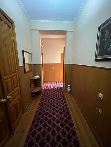 red centr: 3 комнаты, 75 м², Сталинка, 1 этаж — 6