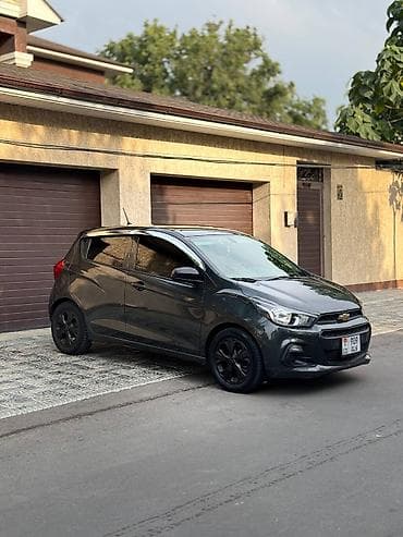 chevrolet kruz: Chevrolet Spark: 2017 г., 1 л, Автомат, Бензин, Хэтчбэк — 3