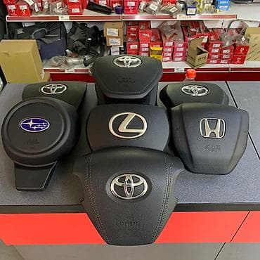 Крышки подушки безопасности руля AIRBAG На такие машины как: TOYOTA -