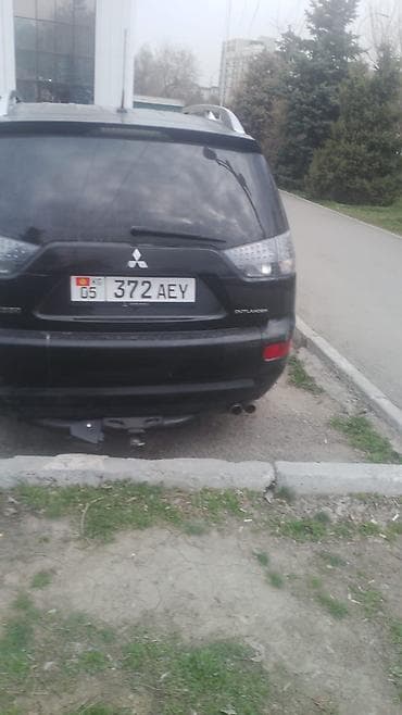 range rover evogue: Mitsubishi Outlander: 2008 г., Кроссовер — 4