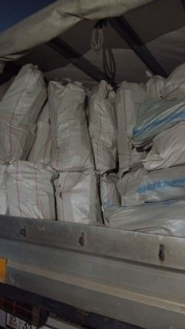 Уголь в мешках - Фракция: колотый древесный/каменный уголь в