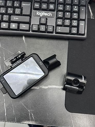 4 gb: Срочно выложили дешево покупали за 23 тысячи Видеорегистратор IROAD — 4