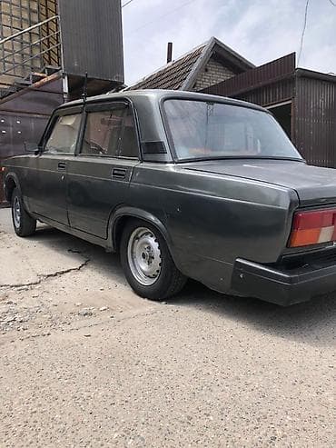 автохимия grass: ВАЗ (ЛАДА) 2105: 2010 г., 1.6 л, Механика, Седан — 2