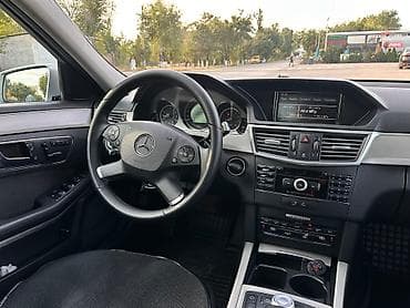 авто шанпун: Mercedes-Benz E-Class: 2009 г., 3.5 л, Автомат, Бензин, Седан — 4