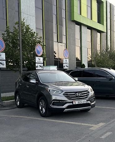 Hyundai Santa Fe: 2018 г., 2.4 л, Автомат, Бензин, Кроссовер