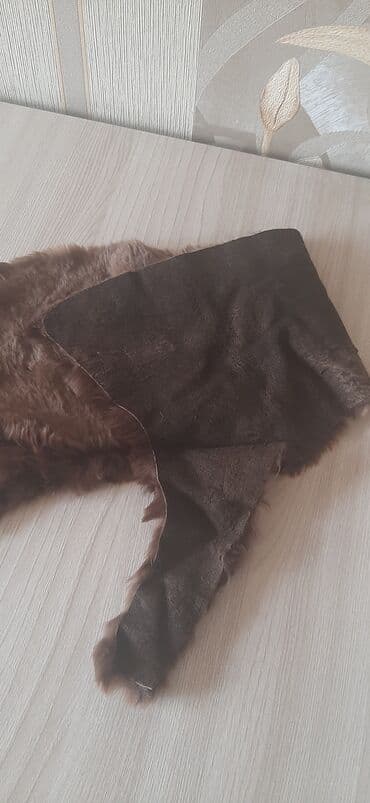 койнок бу: Продаю крой воротники новае. Мех цигейка цвет коричневые. Звонить — 5