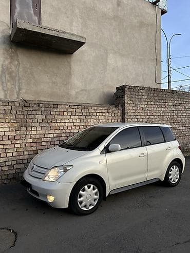 bid e5: Toyota Ist: 2003 г., 1.3 л, Автомат, Бензин, Хэтчбэк — 2